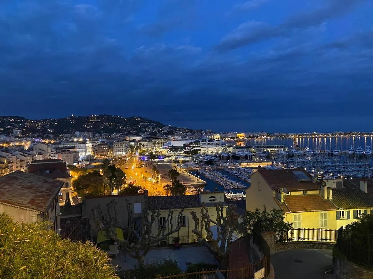 Apartment Le Suquet, Old Town, Cannes Center, 2 Rooms Appt, Public Parking France