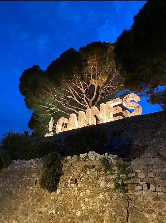 Le Suquet, Old Town, Cannes Center, 2 Rooms Appt, Public Parking 프랑스